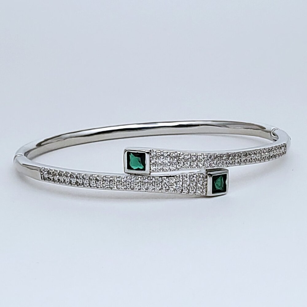 1ct Green Emerald Gemstone 2ct Diamond Womens Sterling Silver Bangle Bracelet